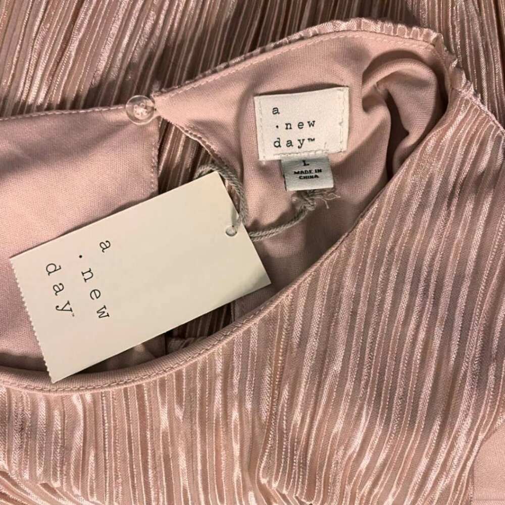 NWT A New Day Blush Pink Pleated Swing Top Sleeveless Keyhole Back Large - Picture 12 of 15